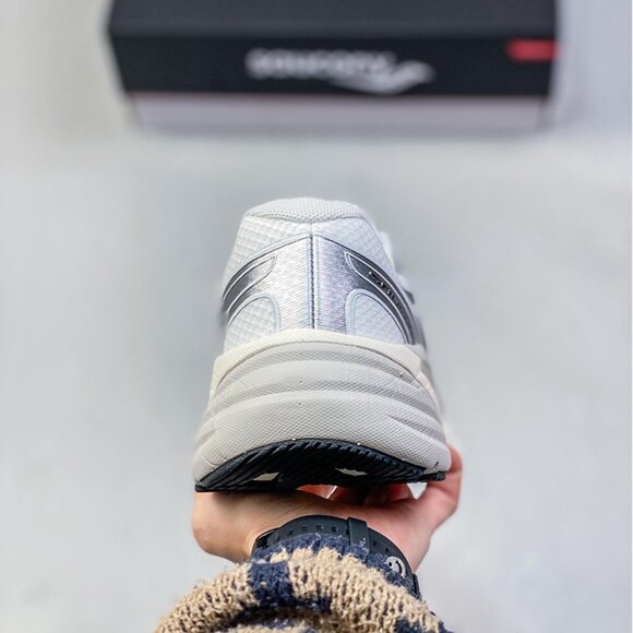 Saucony Silver Low-Top Running Shoes